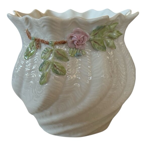 Belleek Ireland Carlingford Cache Pot Fine Parian China - Picture 1 of 10